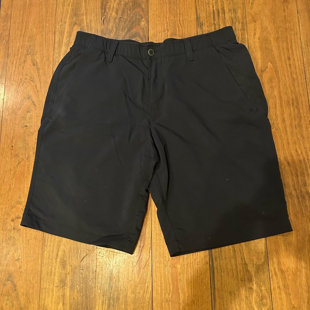 Under Armour Black Flat Front Shorts Athletic Style